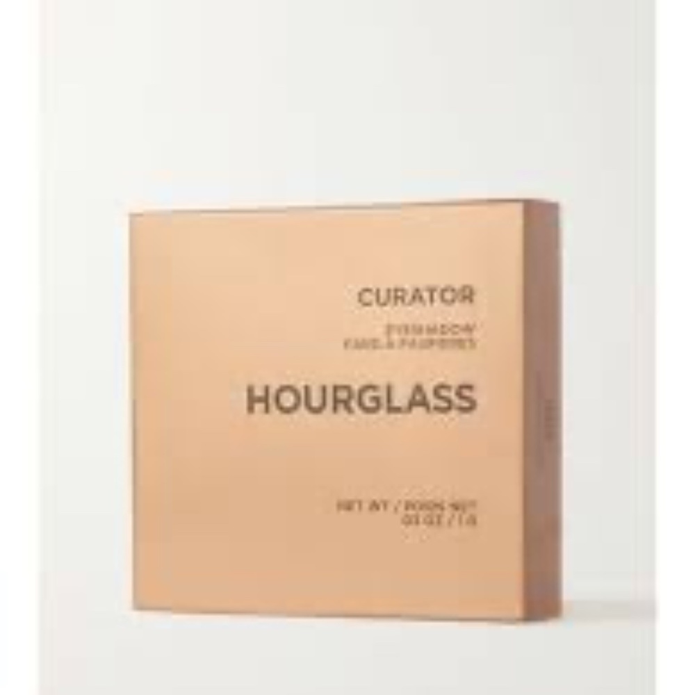 NWT- HOURGLASS Curator Eyeshadow